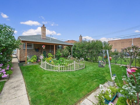 Tiny photo for 5403 S Lotus Avenue, Chicago, IL 60638 (MLS # 12764710)