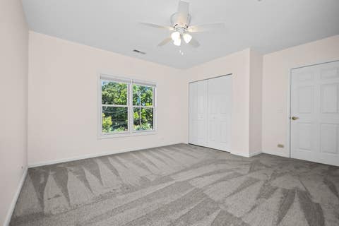 Tiny photo for 9440 S 51st Avenue #211, Oak Lawn, IL 60453 (MLS # 12679520)