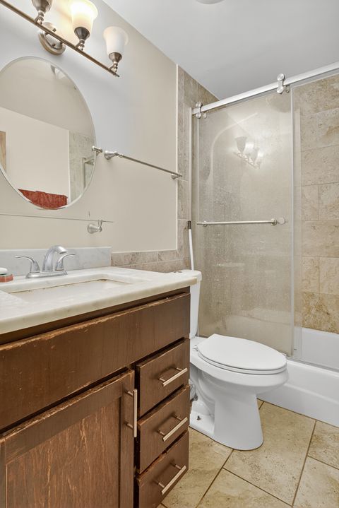 Tiny photo for 7048 Oconnell Drive #3W, Chicago Ridge, IL 60415 (MLS # 12447838)