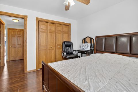 Tiny photo for 7048 Oconnell Drive #3W, Chicago Ridge, IL 60415 (MLS # 12447838)
