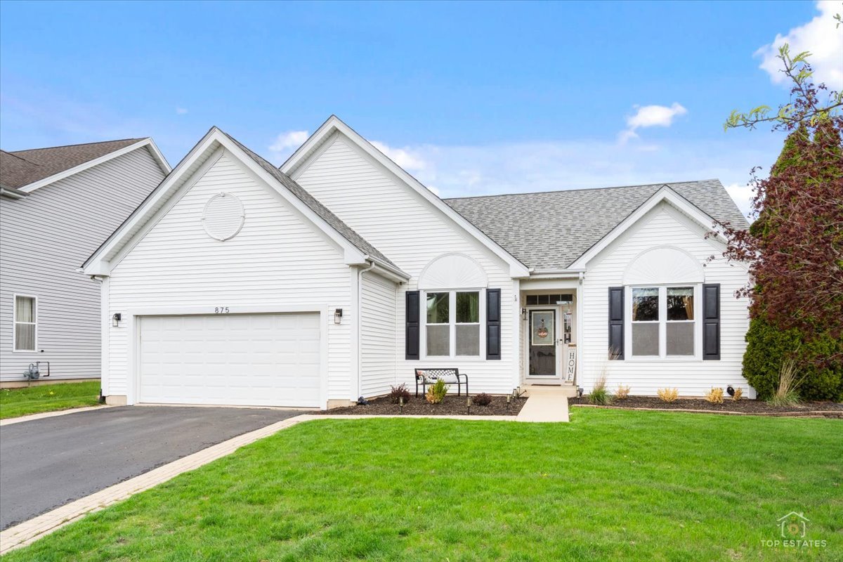 875 RED CLOVER Drive