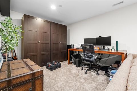 Tiny photo for 875 RED CLOVER Drive, Aurora, IL 60504 (MLS # 12628058)