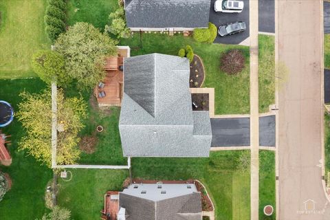 Tiny photo for 875 RED CLOVER Drive, Aurora, IL 60504 (MLS # 12628058)
