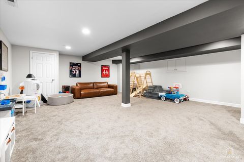 Tiny photo for 875 RED CLOVER Drive, Aurora, IL 60504 (MLS # 12628058)