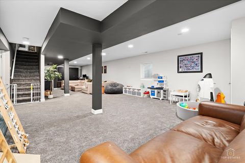 Tiny photo for 875 RED CLOVER Drive, Aurora, IL 60504 (MLS # 12628058)