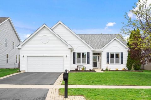 Photo of 875 RED CLOVER Drive, Aurora, IL 60504 (MLS # 12628058)