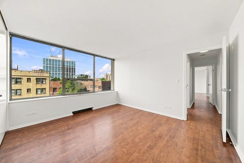 Tiny photo for 5201 S Cornell Avenue #4C, Chicago, IL 60615 (MLS # 12724134)