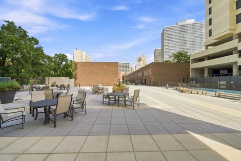 Tiny photo for 5201 S Cornell Avenue #4C, Chicago, IL 60615 (MLS # 12724134)