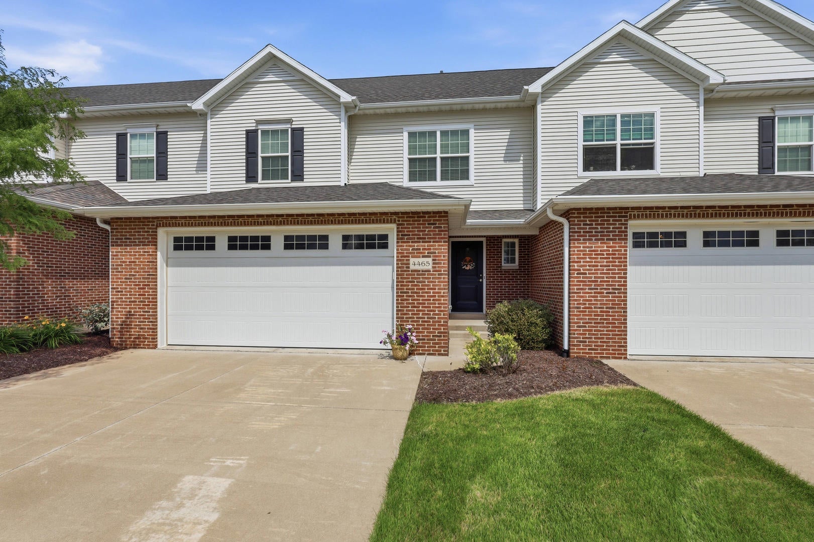 4465 W Slate Creek Drive