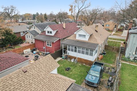 Tiny photo for 1615 S 20th Avenue, Maywood, IL 60153 (MLS # 12510993)