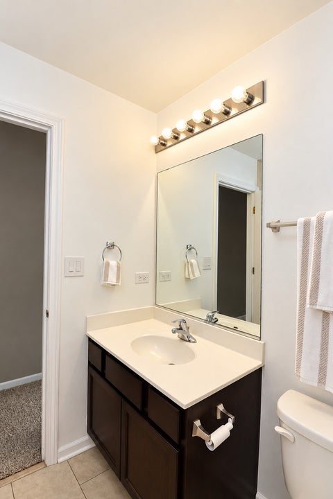 Tiny photo for 667 Anchorage Court, Pingree Grove, IL 60140 (MLS # 12773351)