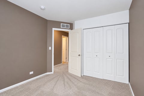 Tiny photo for 667 Anchorage Court, Pingree Grove, IL 60140 (MLS # 12773351)