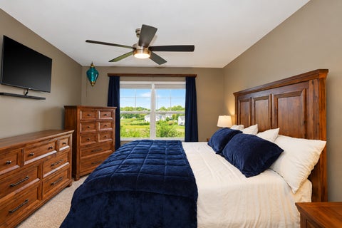 Tiny photo for 667 Anchorage Court, Pingree Grove, IL 60140 (MLS # 12773351)