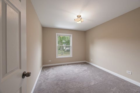 Tiny photo for 1340 Newcastle Lane, Hoffman Estates, IL 60169 (MLS # 12738150)