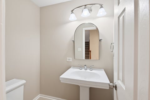 Tiny photo for 1340 Newcastle Lane, Hoffman Estates, IL 60169 (MLS # 12738150)