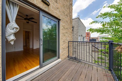 Tiny photo for 1529 N Artesian Avenue #3N, Chicago, IL 60622 (MLS # 12548024)