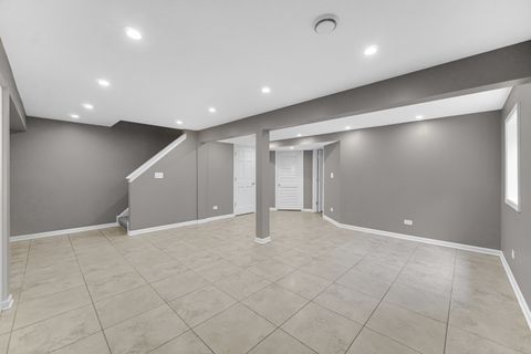 Tiny photo for 615 RED BARN Trail, Bolingbrook, IL 60490 (MLS # 12655498)