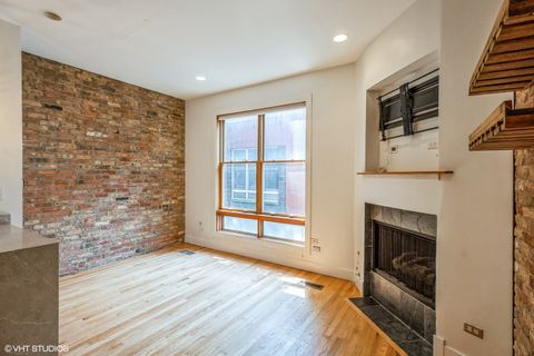 Tiny photo for 1724 N Winnebago Avenue #B, Chicago, IL 60647 (MLS # 12436861)