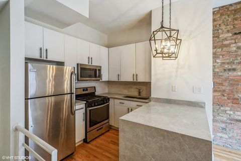 Tiny photo for 1724 N Winnebago Avenue #B, Chicago, IL 60647 (MLS # 12436861)