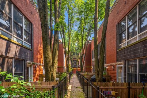 Tiny photo for 1724 N Winnebago Avenue #B, Chicago, IL 60647 (MLS # 12436861)