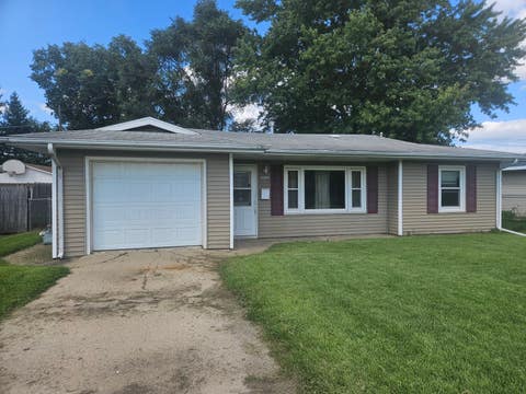 Photo of 208 W 18th Street, Rock Falls, IL 61071 (MLS # 12741285)