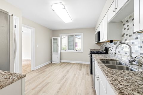 Tiny photo for 1189 Grissom Trail, Elk Grove Village, IL 60007 (MLS # 12465885)