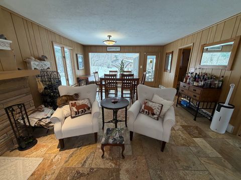 Tiny photo for 501 Glenwood Trail, Elgin, IL 60120 (MLS # 12559613)