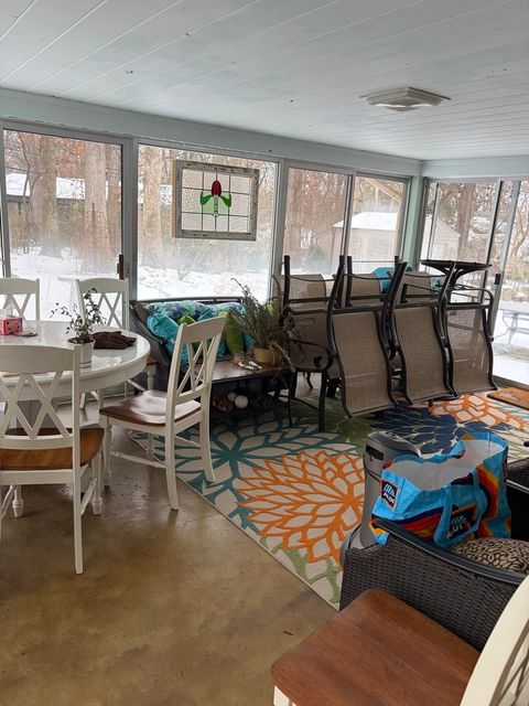 Tiny photo for 501 Glenwood Trail, Elgin, IL 60120 (MLS # 12559613)