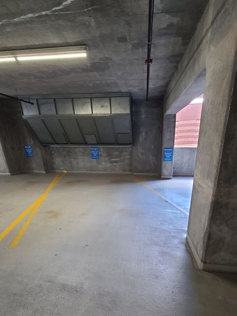 33 W Ontario Street P11-E11 Chicago IL 60654