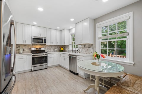 Tiny photo for 6669 N Sioux Avenue, Chicago, IL 60646 (MLS # 12702329)