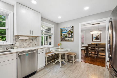 Tiny photo for 6669 N Sioux Avenue, Chicago, IL 60646 (MLS # 12702329)