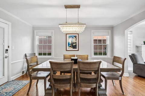 Tiny photo for 6669 N Sioux Avenue, Chicago, IL 60646 (MLS # 12702329)