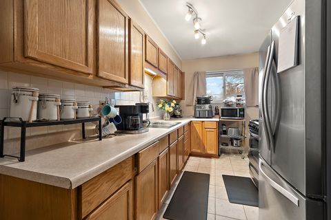 Tiny photo for 6721 165th Place, Tinley Park, IL 60477 (MLS # 12617707)