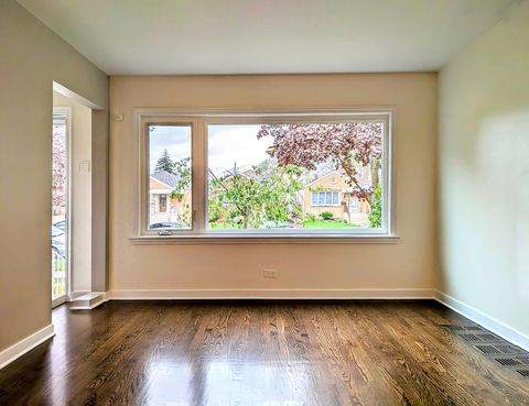 Tiny photo for 2311 Park Avenue, North Riverside, IL 60546 (MLS # 12042439)