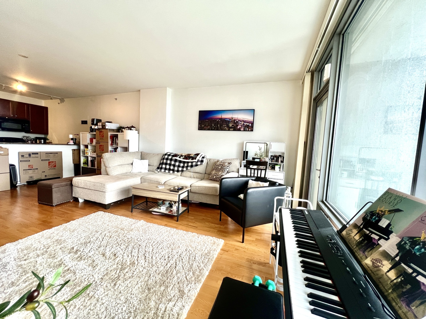 100 E 14TH Street 2108