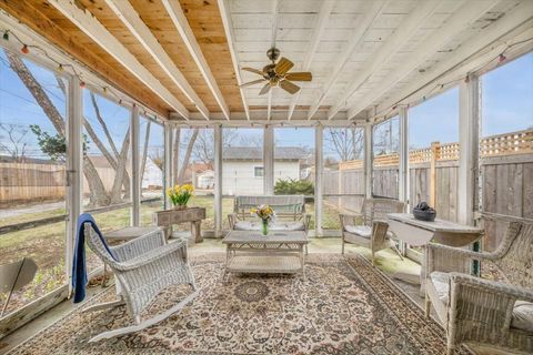 Tiny photo for 1324 Hickory Street, Waukegan, IL 60085 (MLS # 12604510)