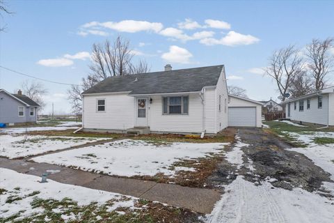 Photo of 310 E Main Street, Buckley, IL 60918 (MLS # 12530428)