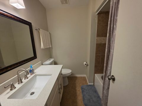 Tiny photo for 712 W HIGHLAND Avenue #4, Elgin, IL 60123 (MLS # 12468965)
