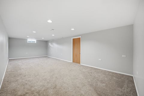 Tiny photo for 203 Fairview Drive, St. Charles, IL 60174 (MLS # 12588204)