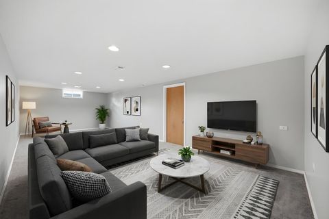 Tiny photo for 203 Fairview Drive, St. Charles, IL 60174 (MLS # 12588204)