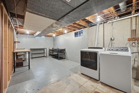 Tiny photo for 203 Fairview Drive, St. Charles, IL 60174 (MLS # 12588204)