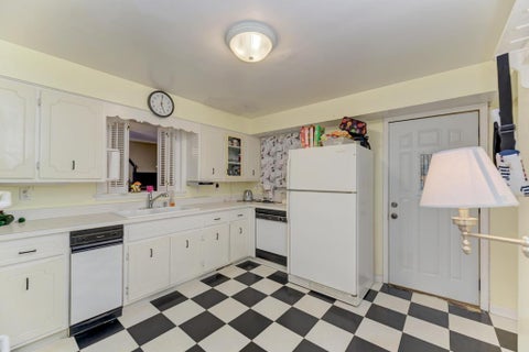 Tiny photo for 517 N Larkin Avenue, Joliet, IL 60435 (MLS # 12748465)