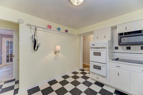 Tiny photo for 517 N Larkin Avenue, Joliet, IL 60435 (MLS # 12748465)
