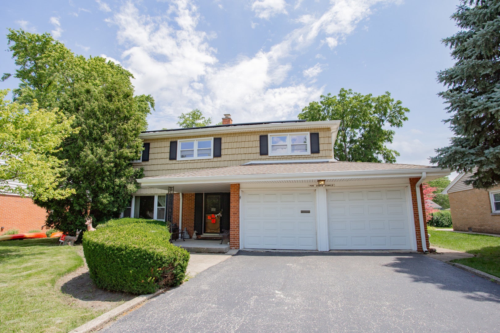 5 S Donald Avenue