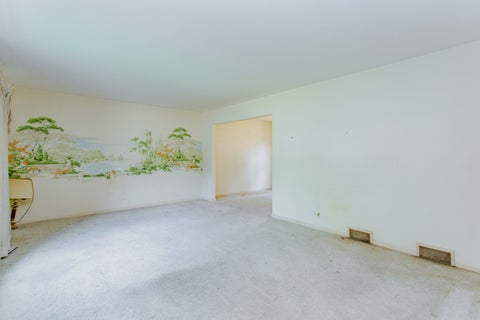 Tiny photo for 5 S Donald Avenue, Arlington Heights, IL 60004 (MLS # 12689715)