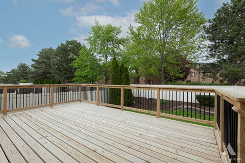 Tiny photo for 571 N Veterans Parkway, Addison, IL 60101 (MLS # 12601193)