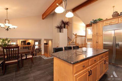 Tiny photo for 571 N Veterans Parkway, Addison, IL 60101 (MLS # 12601193)