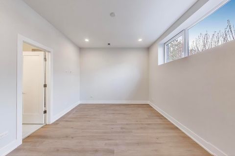 Tiny photo for 3339 N Ridgeway Avenue #1S, Chicago, IL 60618 (MLS # 12344339)