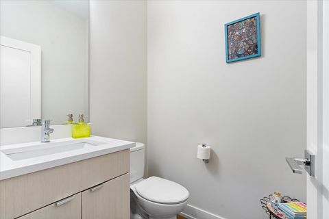Tiny photo for 3033 N Clybourn Avenue #1, Chicago, IL 60618 (MLS # 12624854)