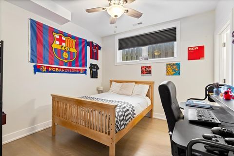 Tiny photo for 3033 N Clybourn Avenue #1, Chicago, IL 60618 (MLS # 12624854)